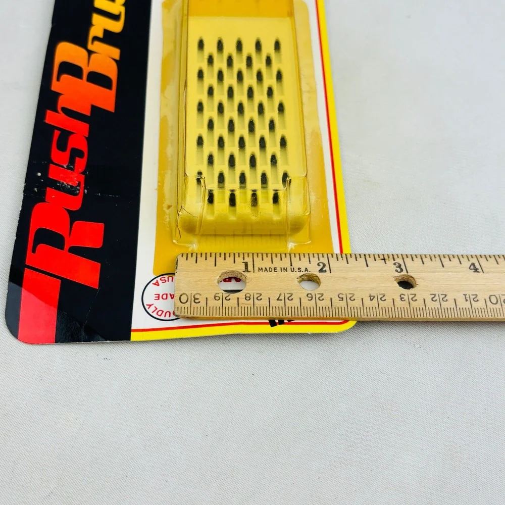 Vintage Rush Brush White Retractable Bristle Hair Brush‎ 1985 Travel Compact NEW